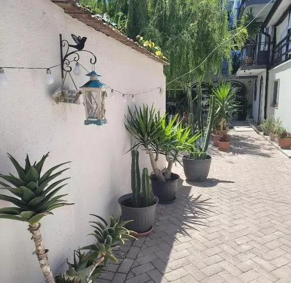ペンション Casa Kalu