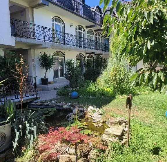 ペンション Casa Kalu