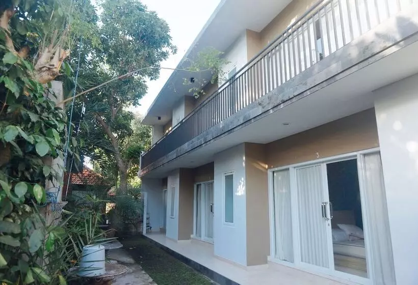 پانسیون Double A House