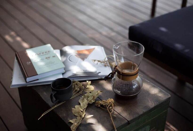 פנסיון Double A House