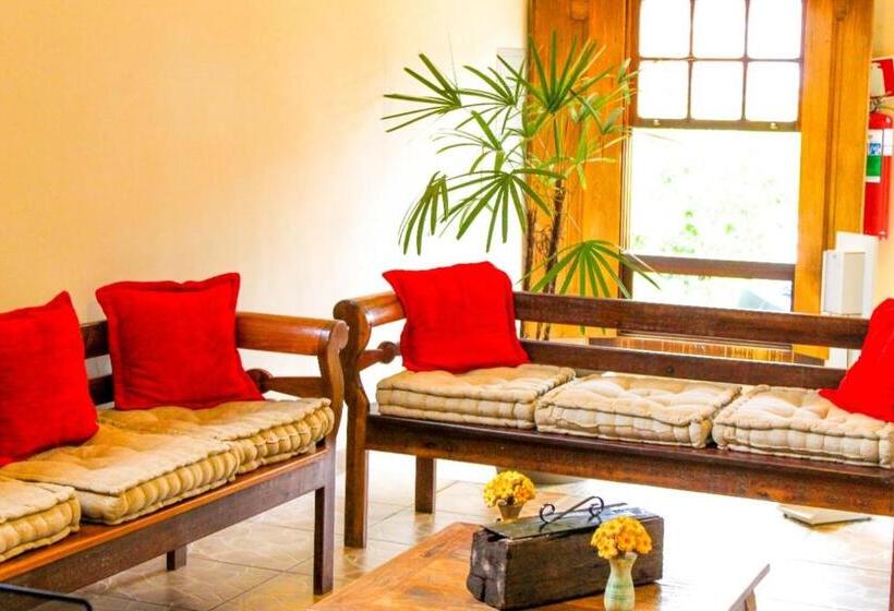 פנסיון Pousada Janelas Da Serra