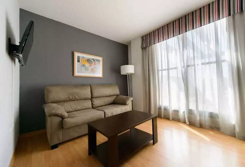 Aparthotel Mm Badajoz