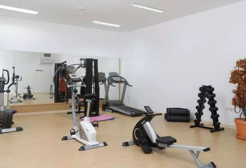 ホテル Kapetanios Aqua Resort