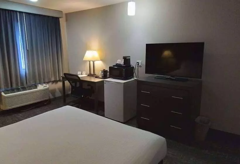 בית מלון כפרי Baymont By Wyndham Moses Lake