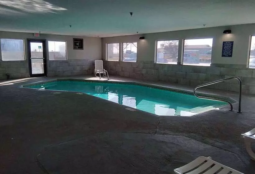 בית מלון כפרי Baymont By Wyndham Moses Lake