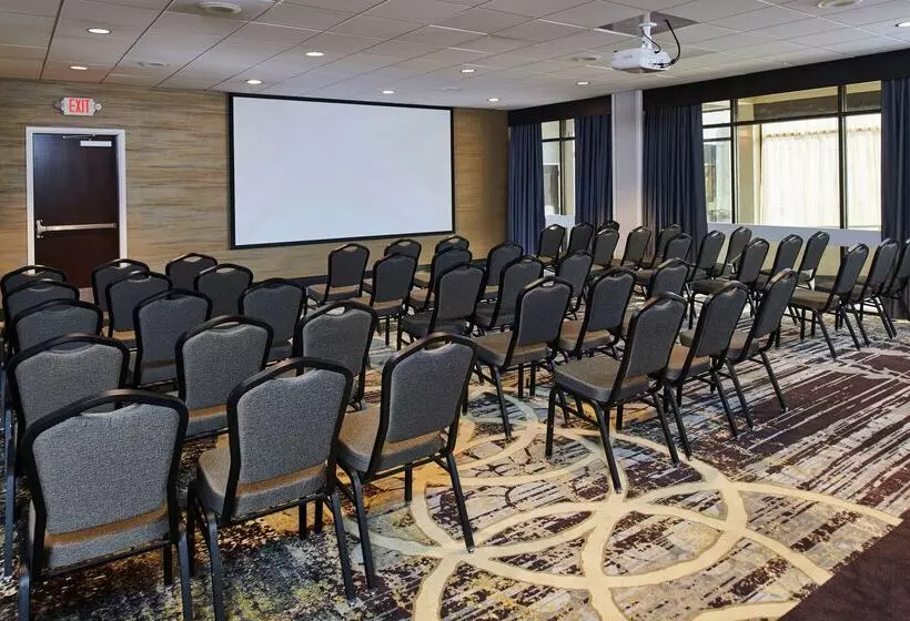 Hotel Doubletree By Hilton Raleigh Crabtree Valley