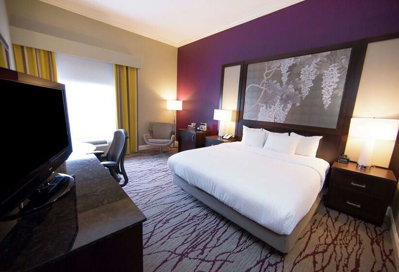 Doubletree By Hilton Hotel Savannah Historic District