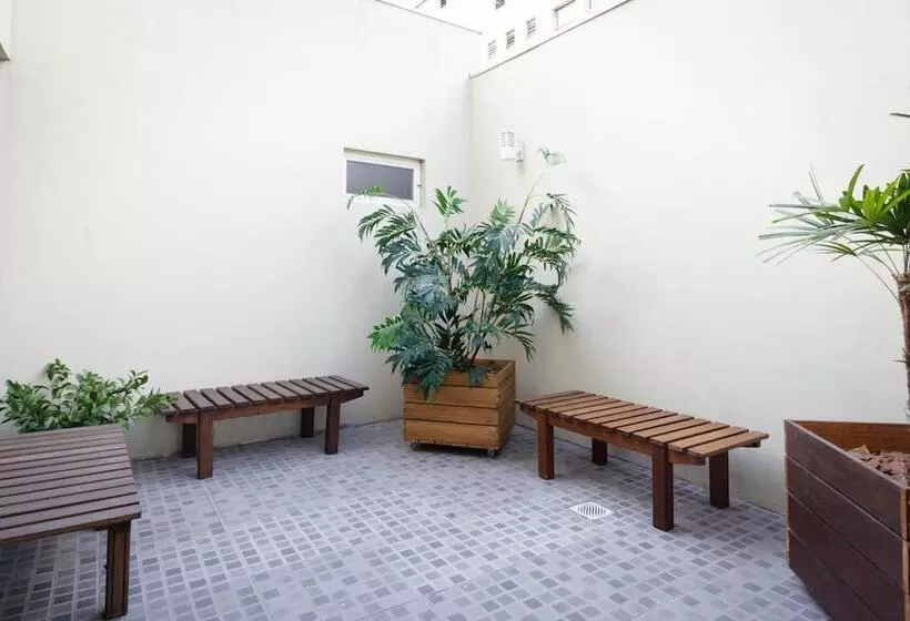 Hotel Garibaldi Business