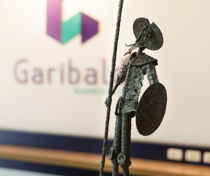 هتل Garibaldi Business