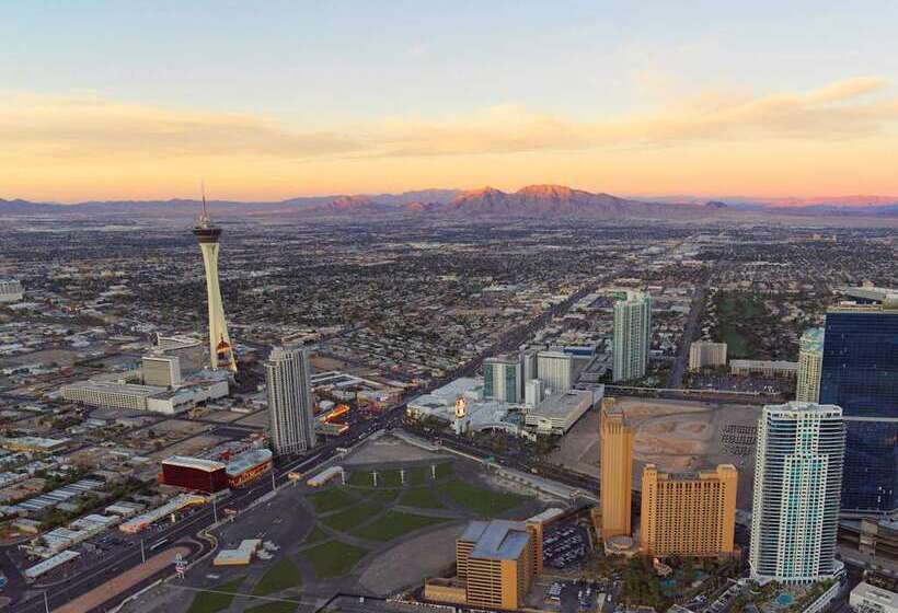 فندق Hilton Grand Vacations Club On The Las Vegas Strip