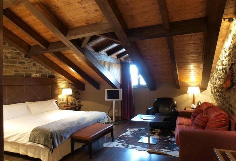 هتل Los Siete Reyes