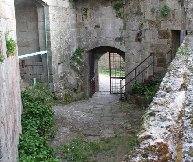 ホテル Monumento Castelo De Maceda