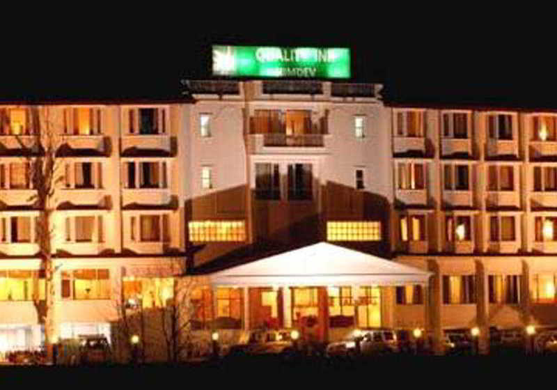 Hotel Quality Inn Himdev