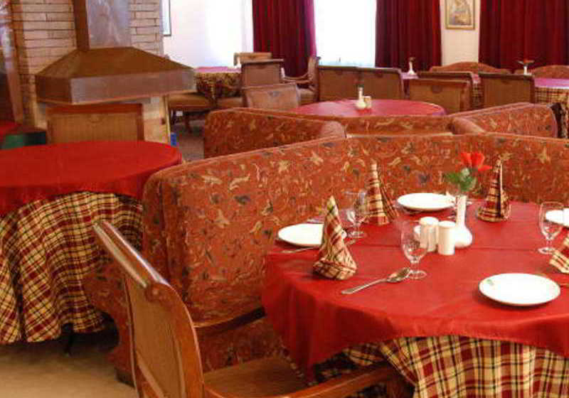 Hotel Quality Inn Himdev