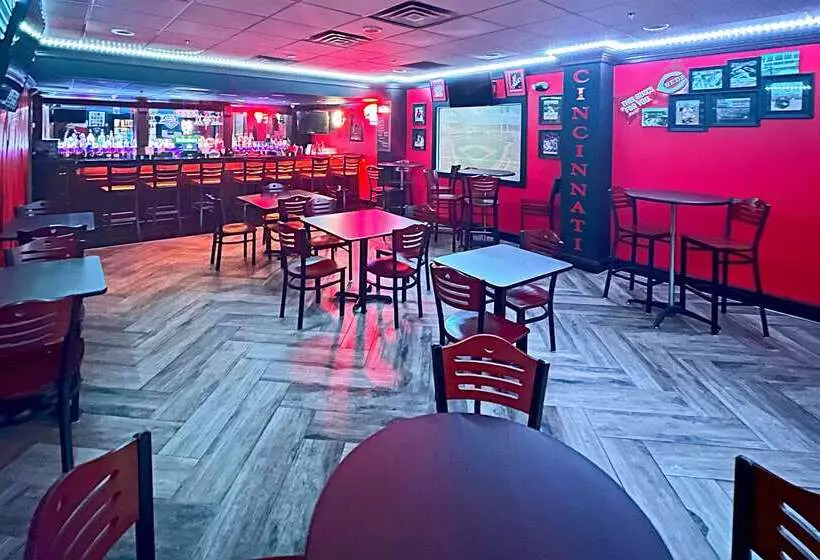 Hotel Quality Inn & Suites