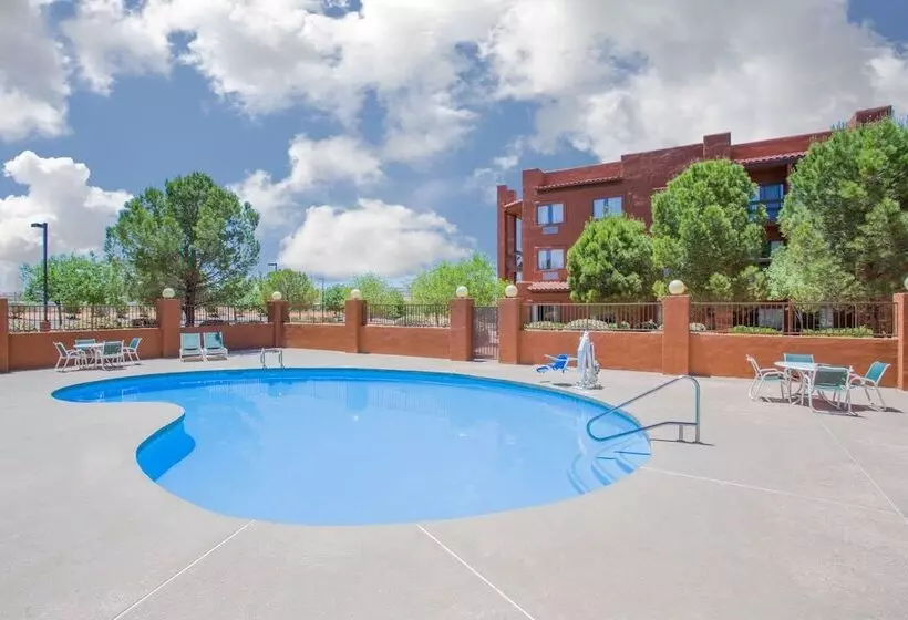 هتل Super 8 By Wyndham Page/lake Powell