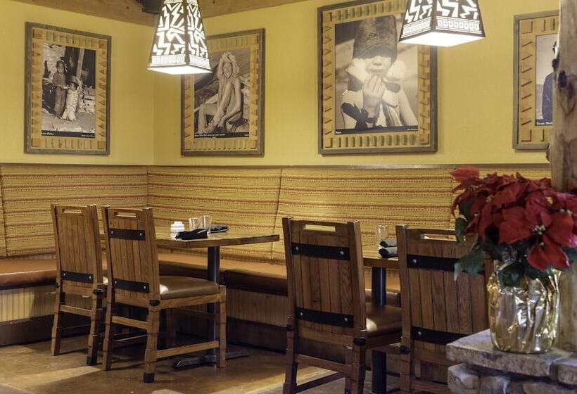 The Grand Hotel At The Grand Canyon