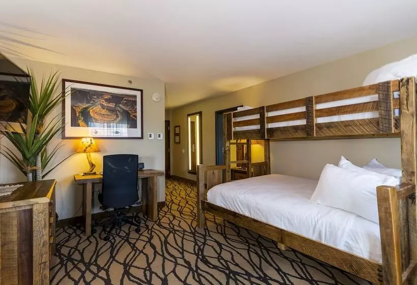 The Grand Hotel At The Grand Canyon