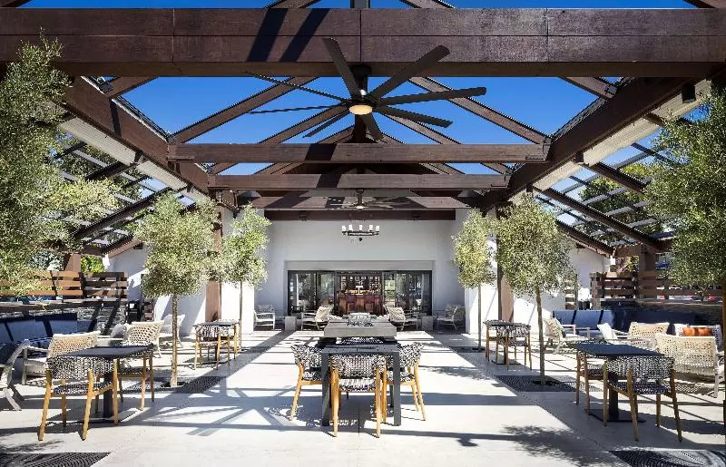 호텔 The Hadsten Solvang, Tapestry Collection By Hilton