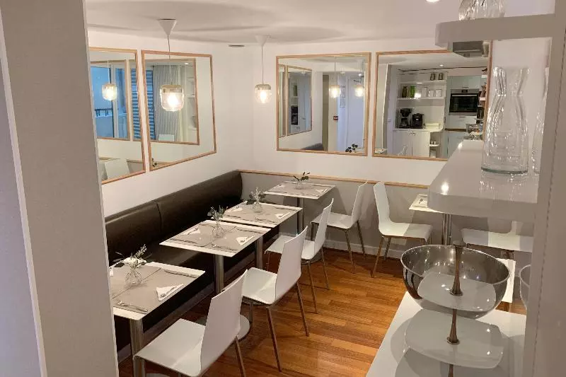 ホテル Villa Des Ambassadeurs