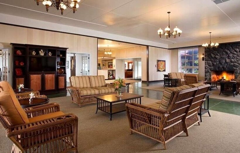 فندق Hawaii Volcano House