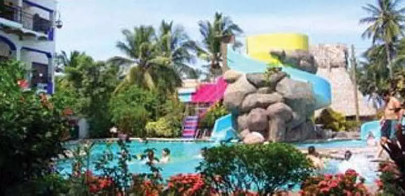 ホテル Y Suites Mar Y Sol