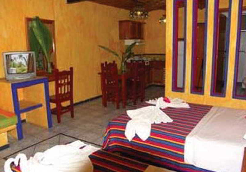 فندق Y Suites Mar Y Sol