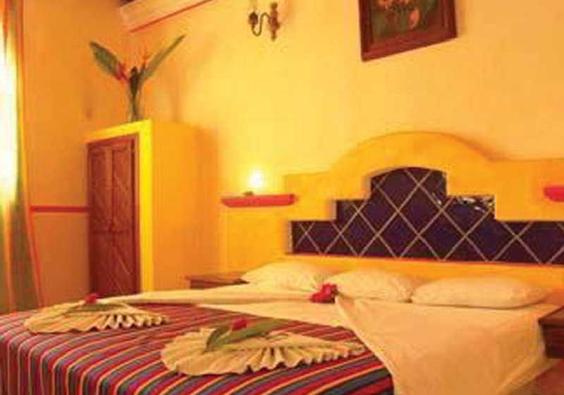 فندق Y Suites Mar Y Sol