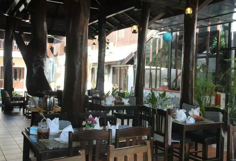 هتل Alana Luang Prabang