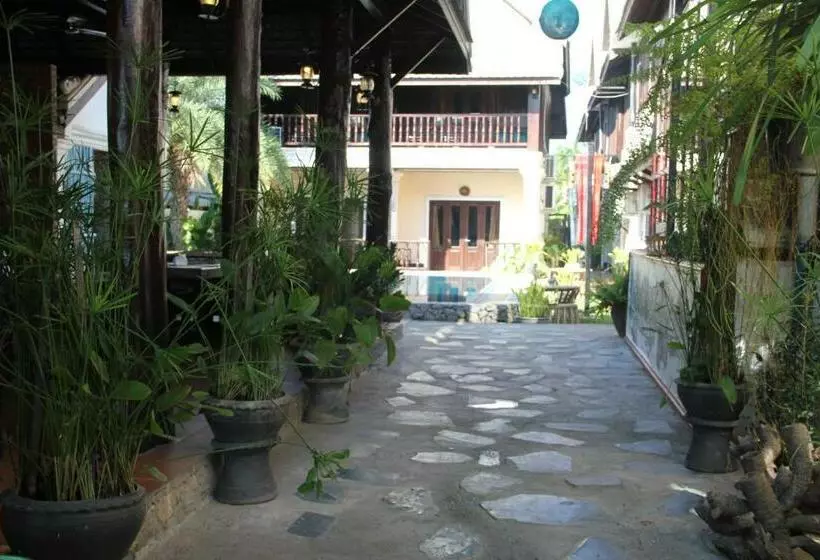 هتل Alana Luang Prabang