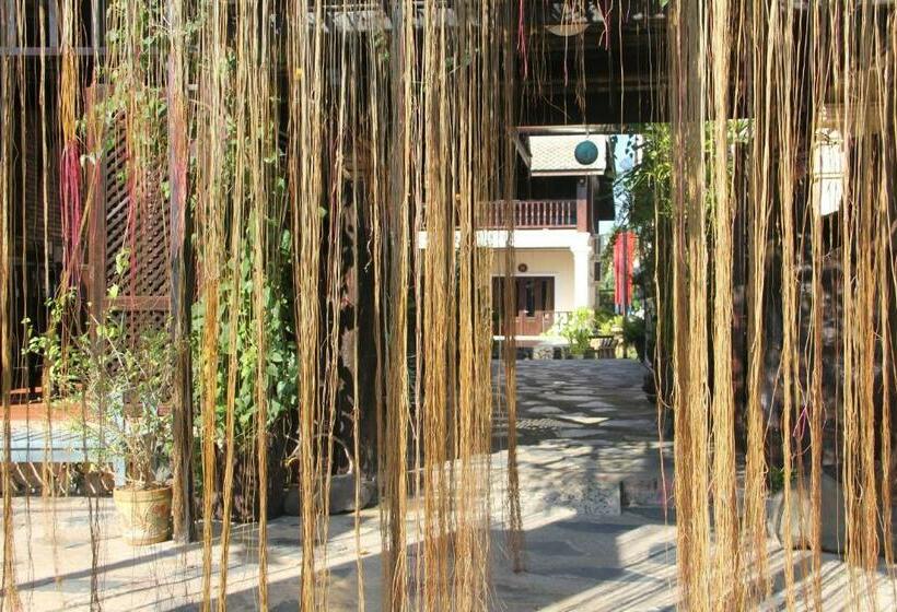 هتل Alana Luang Prabang