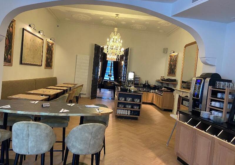 בית מלון כפרי Du Théâtre