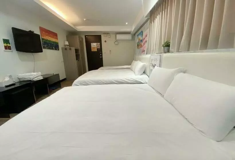 هتل Love River Inn 愛河日央