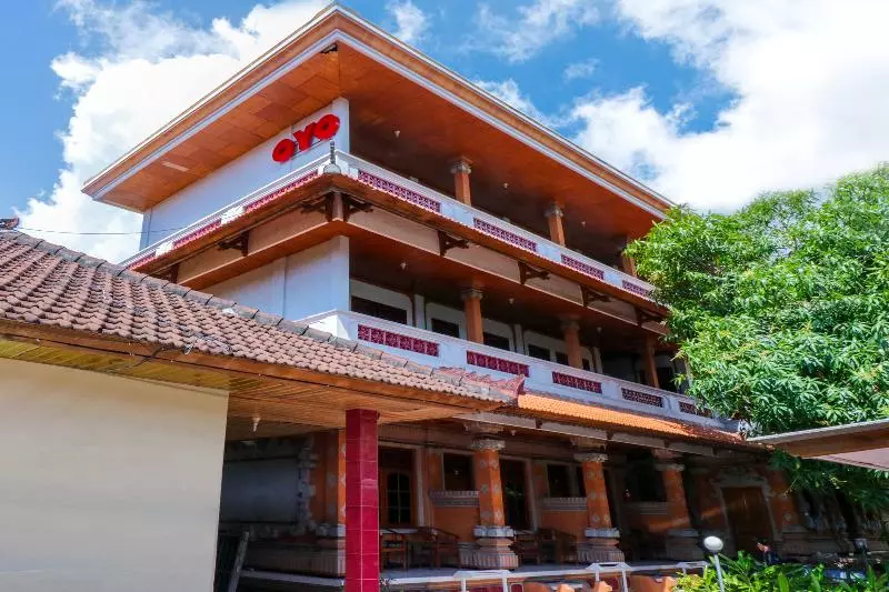 ホテル Oyo 2411 Taman Mekar Beach Inn 2
