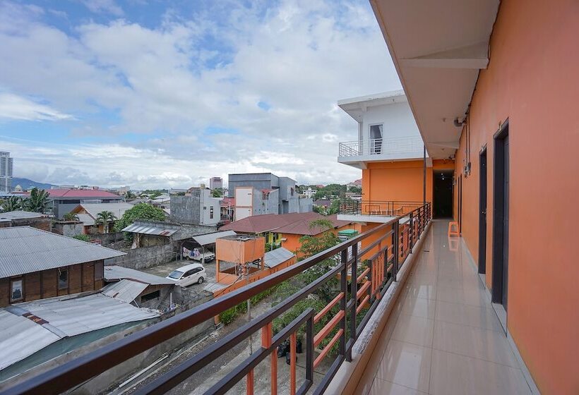 בית מלון כפרי Oyo 2639 Oxy Townhouse