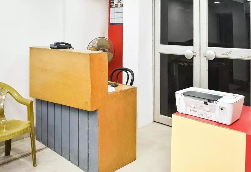 Hotelli Oyo 61077 Star View Guest House