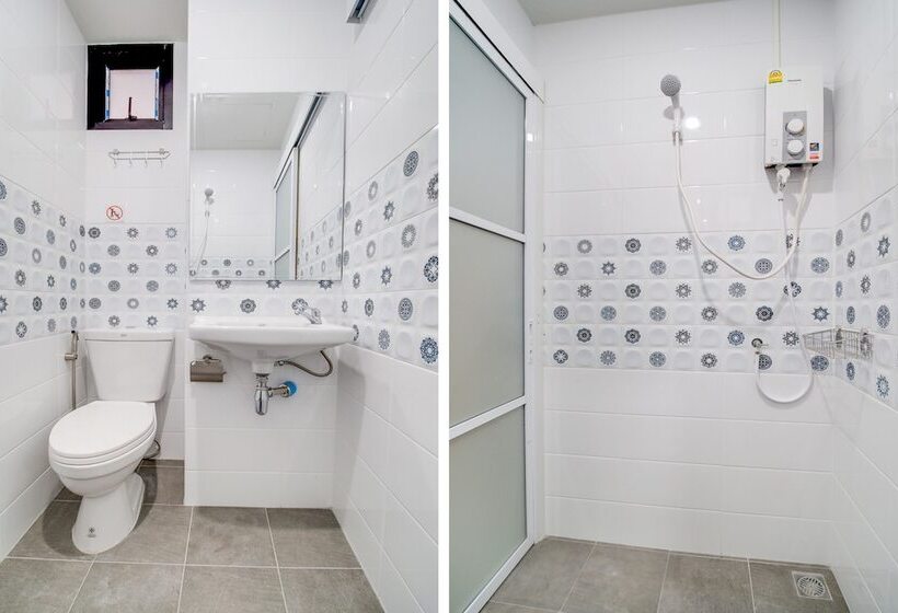 בית מלון כפרי Oyo 878 Sintara Residence