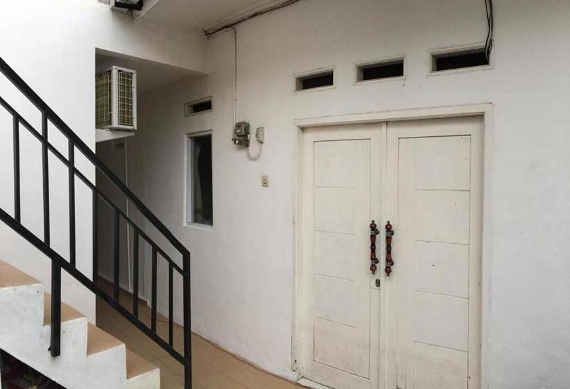 Szálloda Oyo Life 2877 Gardenia Residence 2 Duri Kosambi