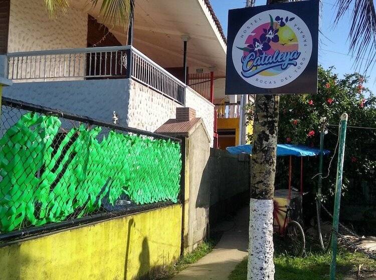 پانسیون Cataleya Hostel