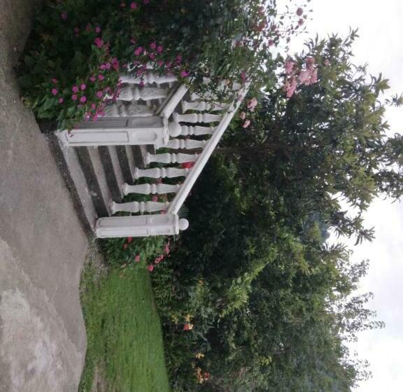 پانسیون Guest House Maka