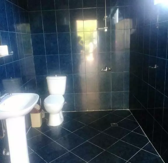 پانسیون Guest House Maka