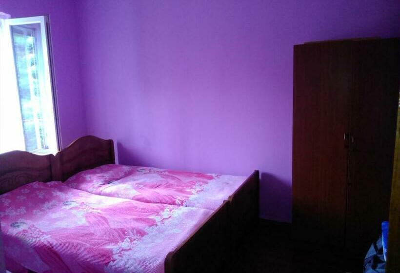 پانسیون Guest House Maka