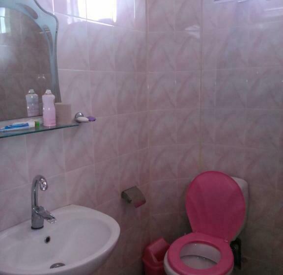 پانسیون Guest House Maka