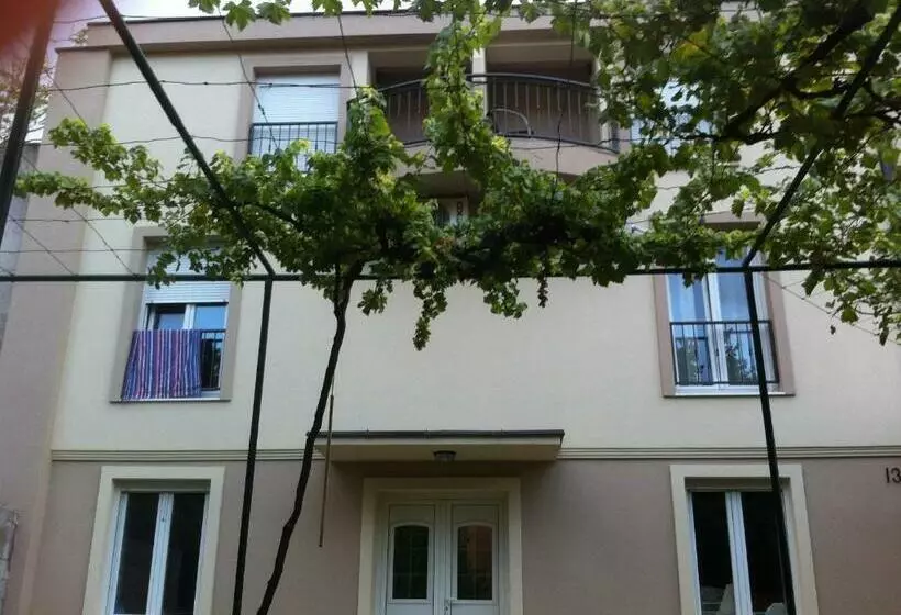 پانسیون Guesthouse Liska