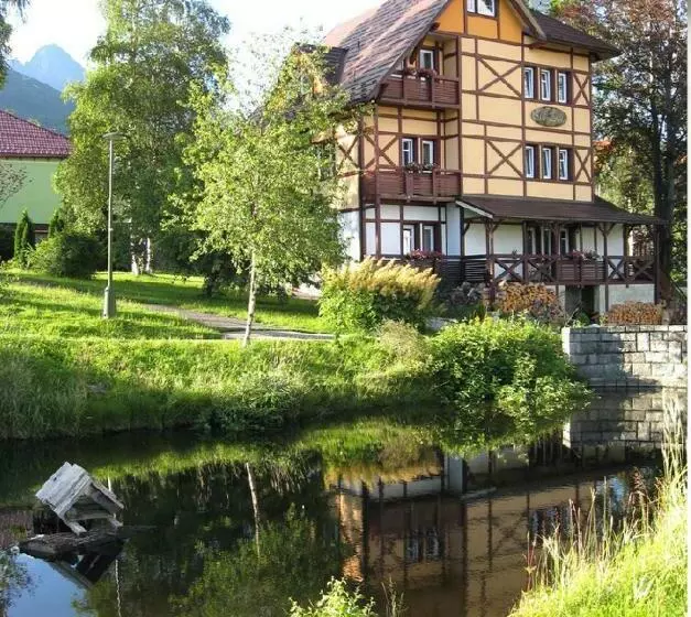 ペンション Penzión Villa Mon Ami