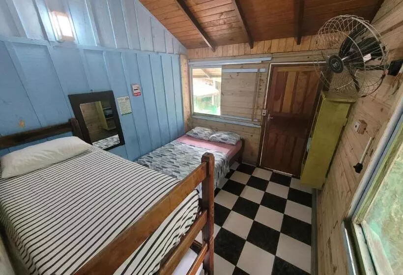 ペンション Pousada E Camping Do Clodo