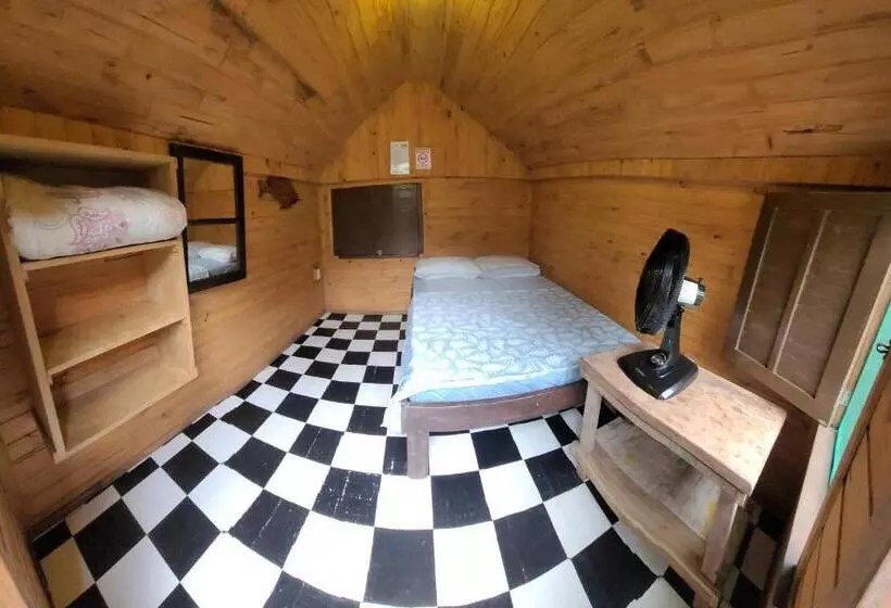 ペンション Pousada E Camping Do Clodo