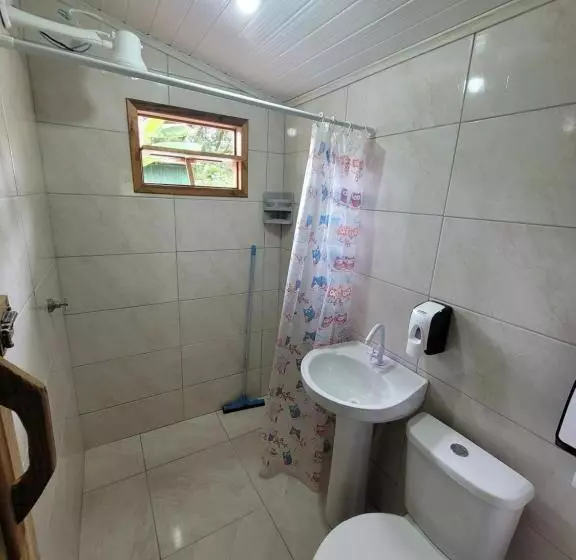 ペンション Pousada E Camping Do Clodo