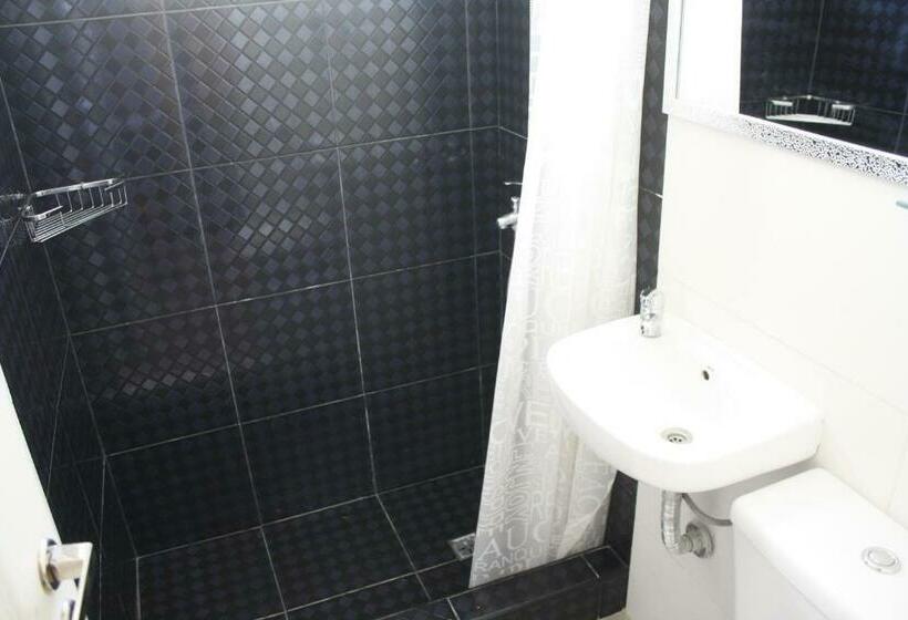 هاستل Agua De Coco