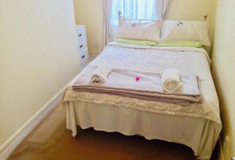 Alberg Honeysuckle House